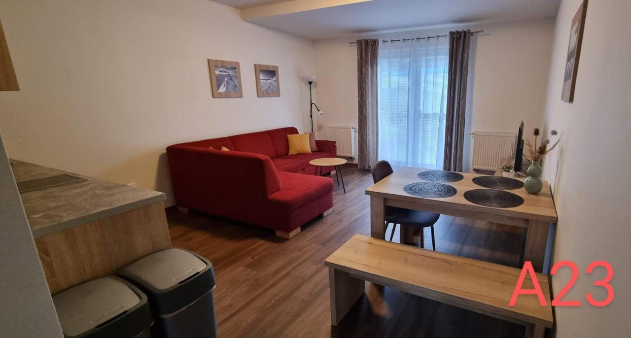 Apartmanovy Dom Lucky 188 Deménvölgy Kültér fotó
