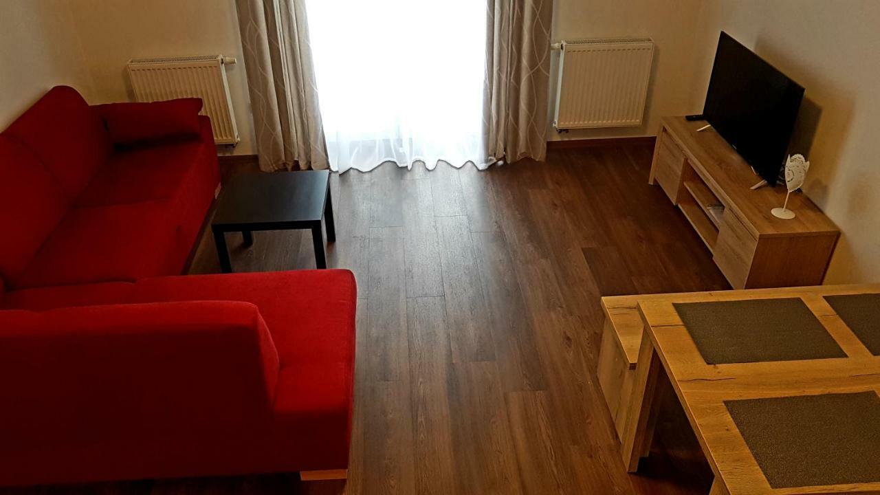 Apartmanovy Dom Lucky 188 Deménvölgy Kültér fotó